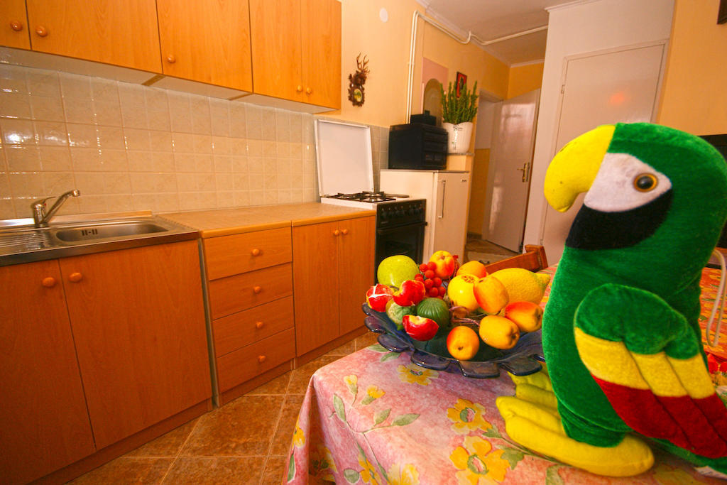 Guest House Robert I Mirna بالي المظهر الخارجي الصورة