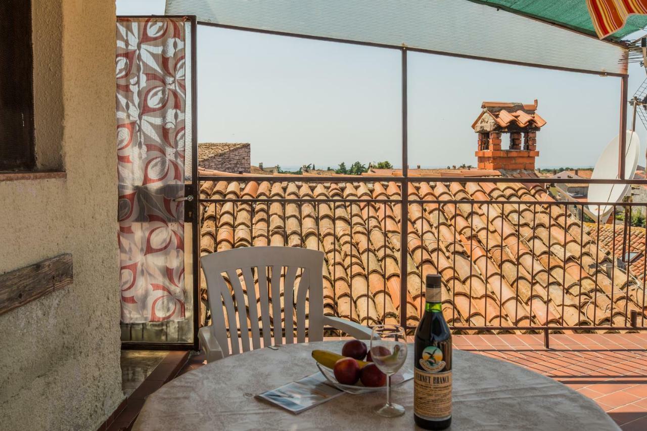 Guest House Robert I Mirna بالي المظهر الخارجي الصورة